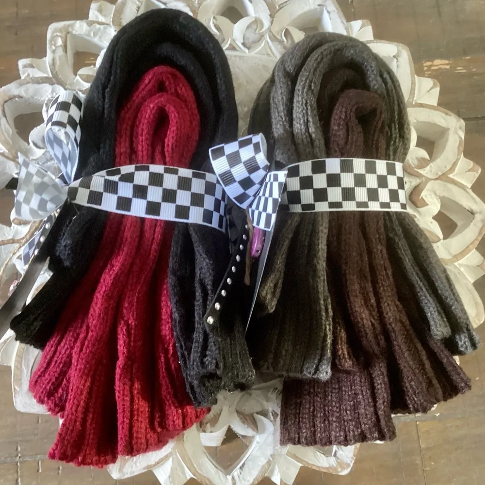 🌸BACK IN!! 2 PAIR 12” Cable Knit Hand/Arm Warmers